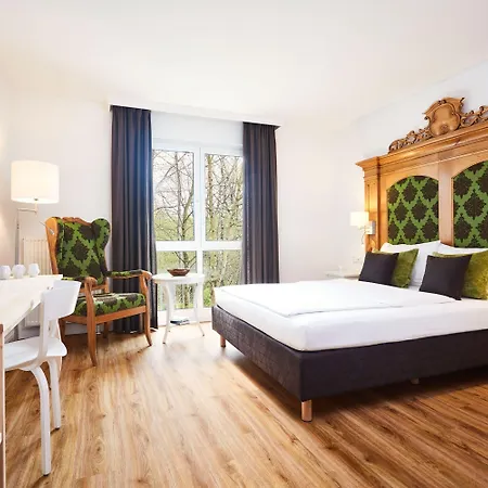 Hotel Prinzregent Messe 4*