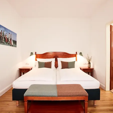 Prinzregent Messe 4*