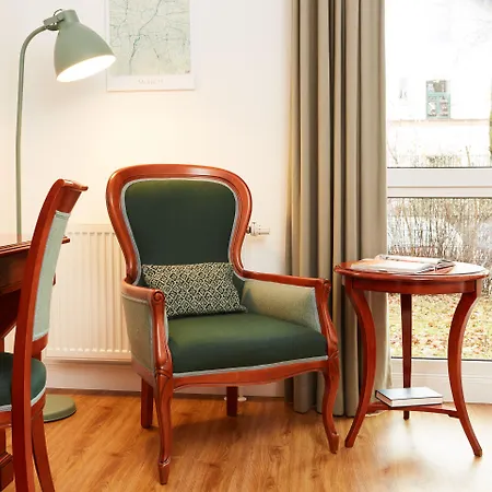 ホテル Prinzregent Messe 4*