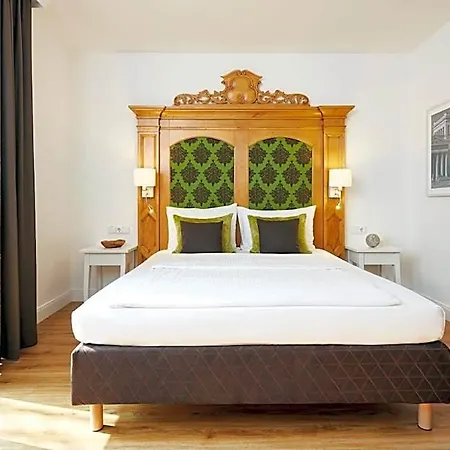 Hotel Prinzregent Messe 4*