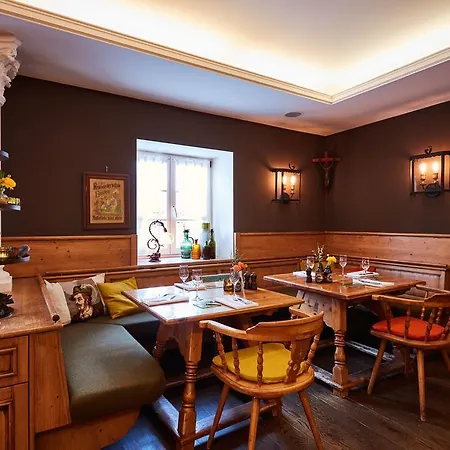 Prinzregent Messe Hotel 4*