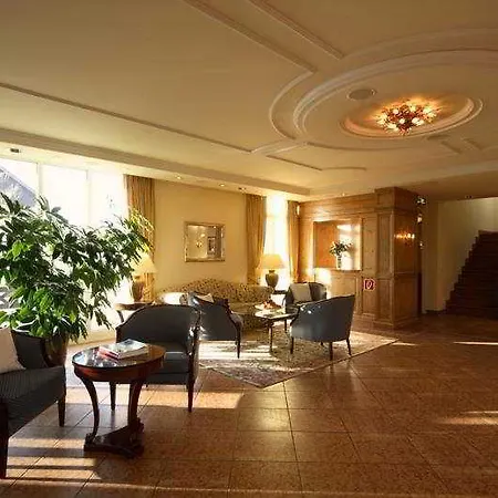 Prinzregent Messe Szálloda 4*