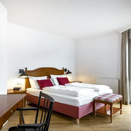 Hotel Prinzregent Messe 4*